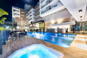 Terrazzo 508A - Apartamento 02 quartos - Acomoda até 05 pessoas - À poucos metros da praia de Bombas - (Consultar serviços de roupa de cama e banho)